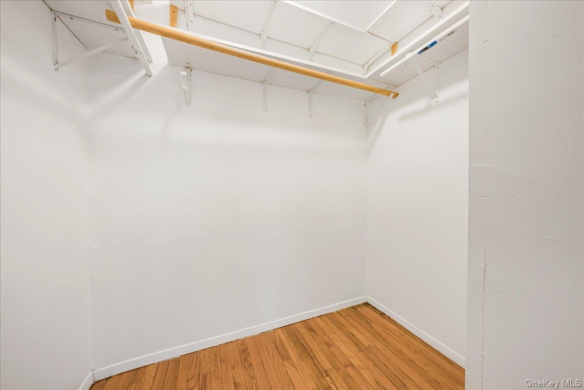 3660 Varian Avenue, Bronx, NY 10466