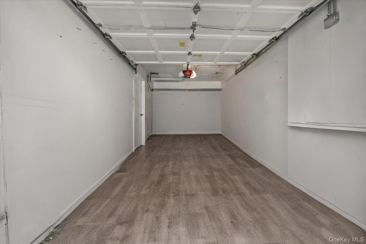 3660 Varian Avenue, Bronx, NY 10466