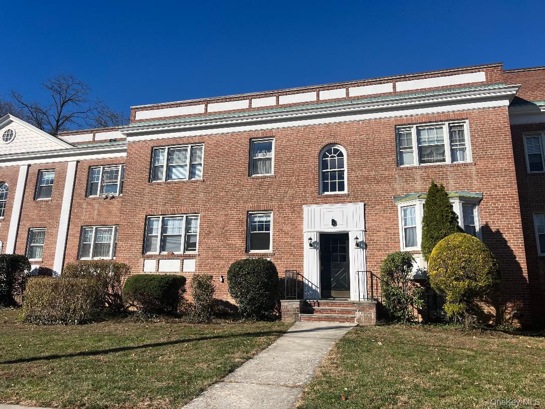 5 Laurel Street # B2, Rye, NY 10580