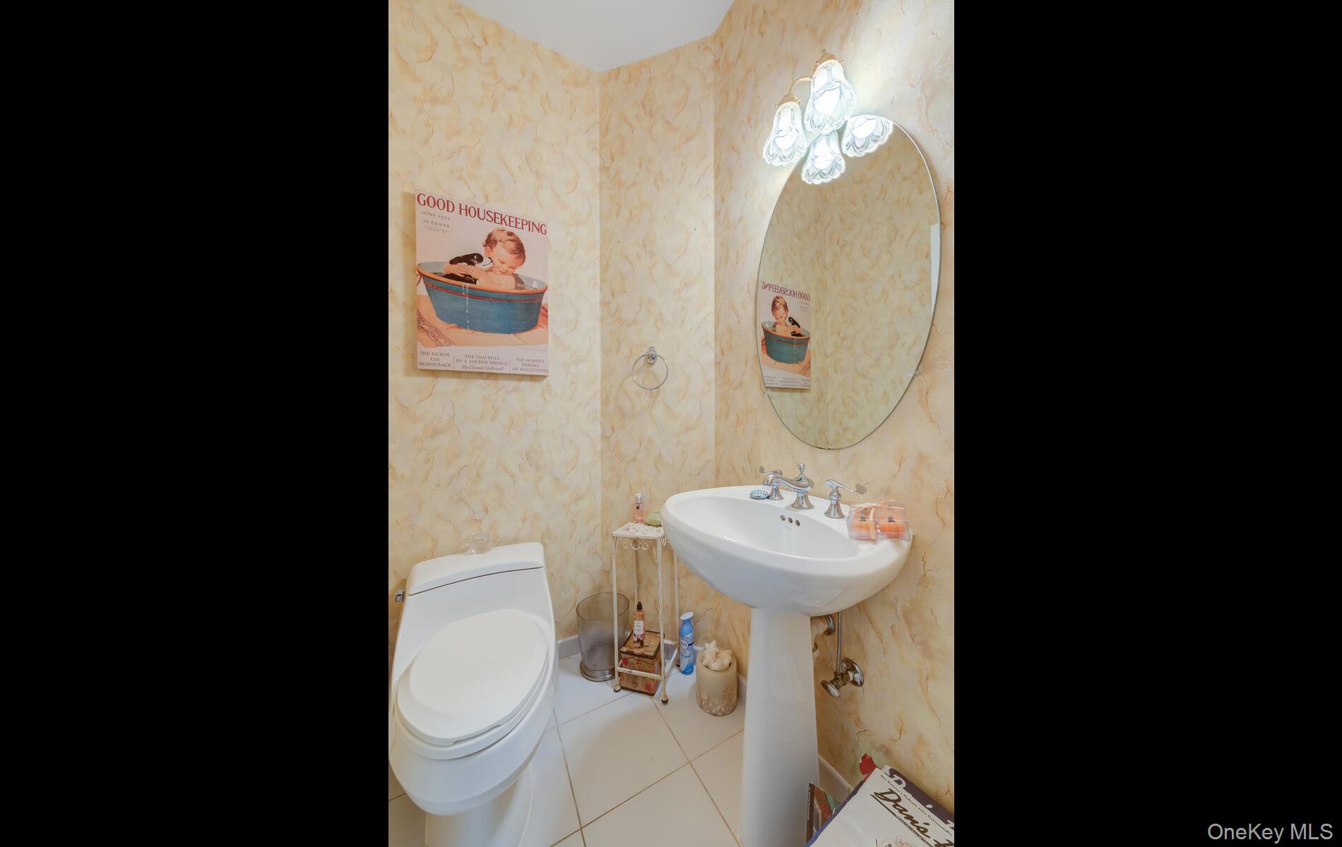 130 Cinnamon Court, Melville, NY 11747