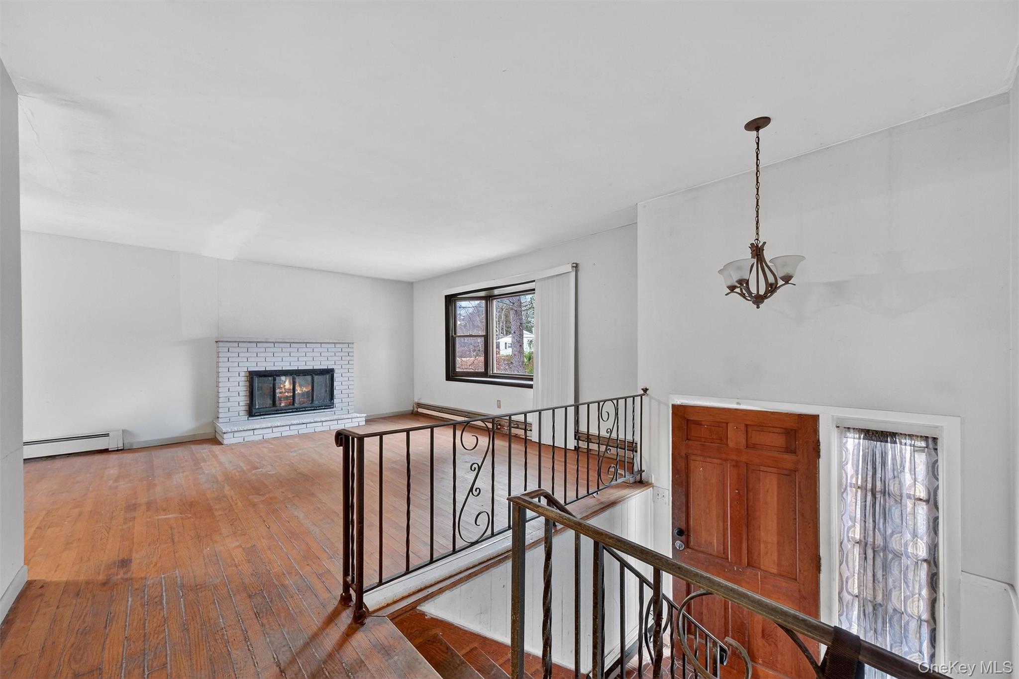 12 Robert Drive, Hyde Park, NY 12538