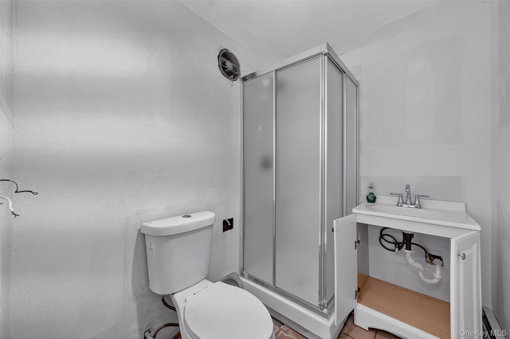 12 Robert Drive, Hyde Park, NY 12538