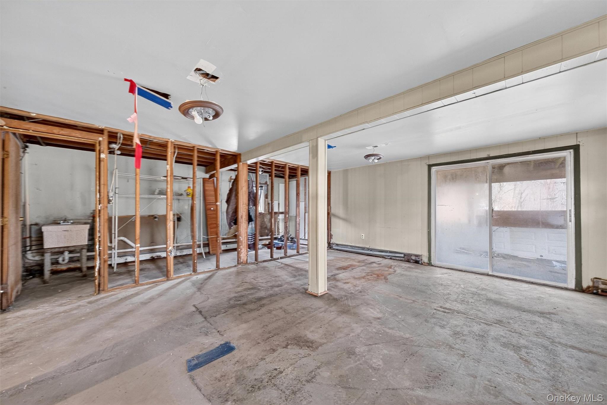 12 Robert Drive, Hyde Park, NY 12538