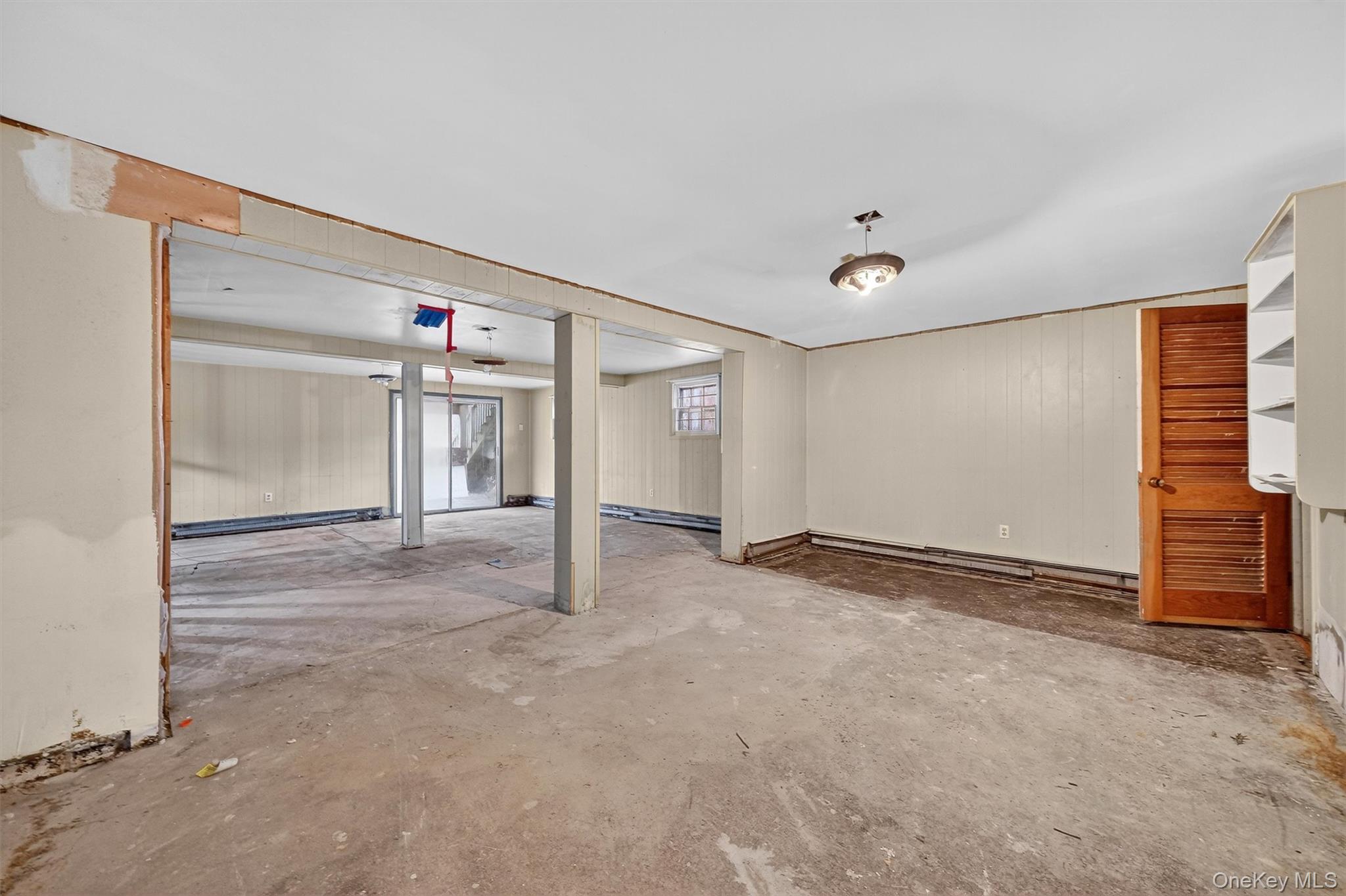 12 Robert Drive, Hyde Park, NY 12538