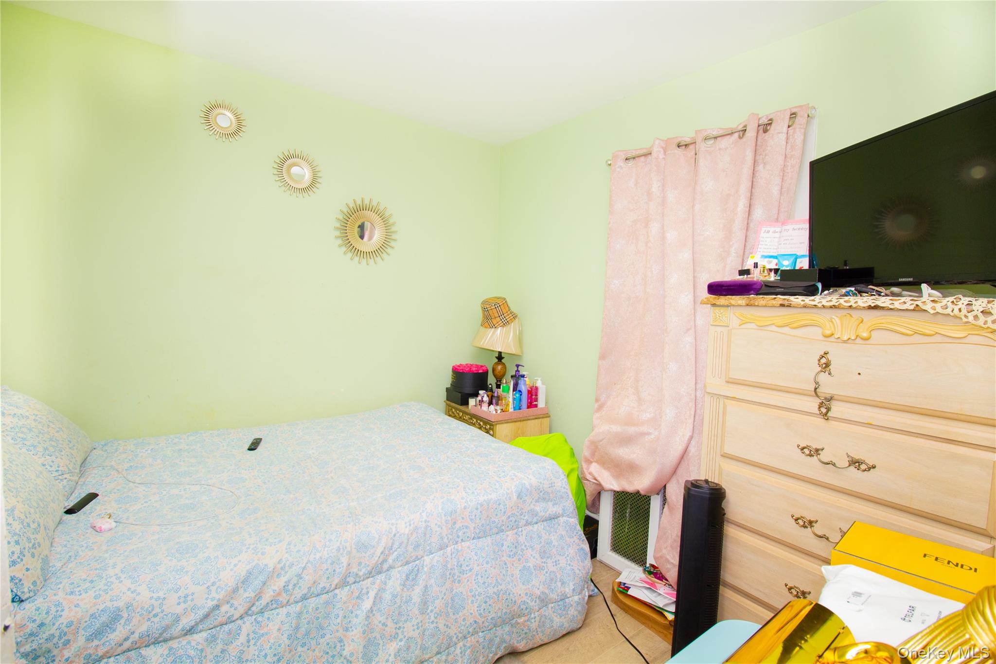 361 E Columbia Street, Hempstead, NY 11550