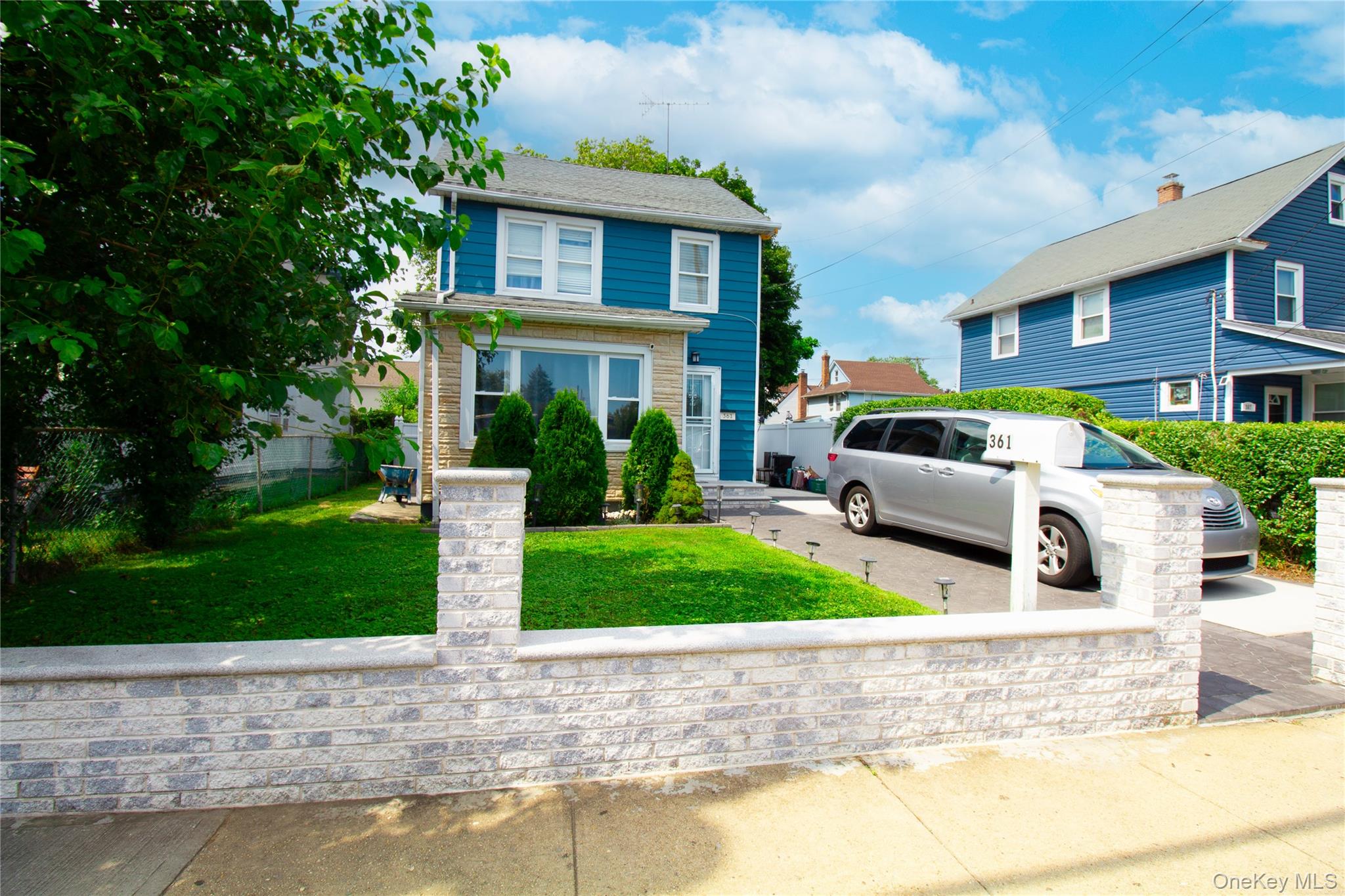 361 E Columbia Street, Hempstead, NY 11550