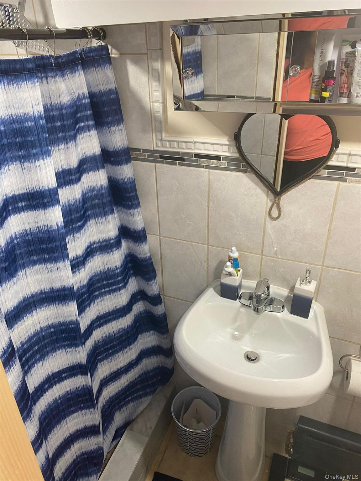 361 E Columbia Street, Hempstead, NY 11550