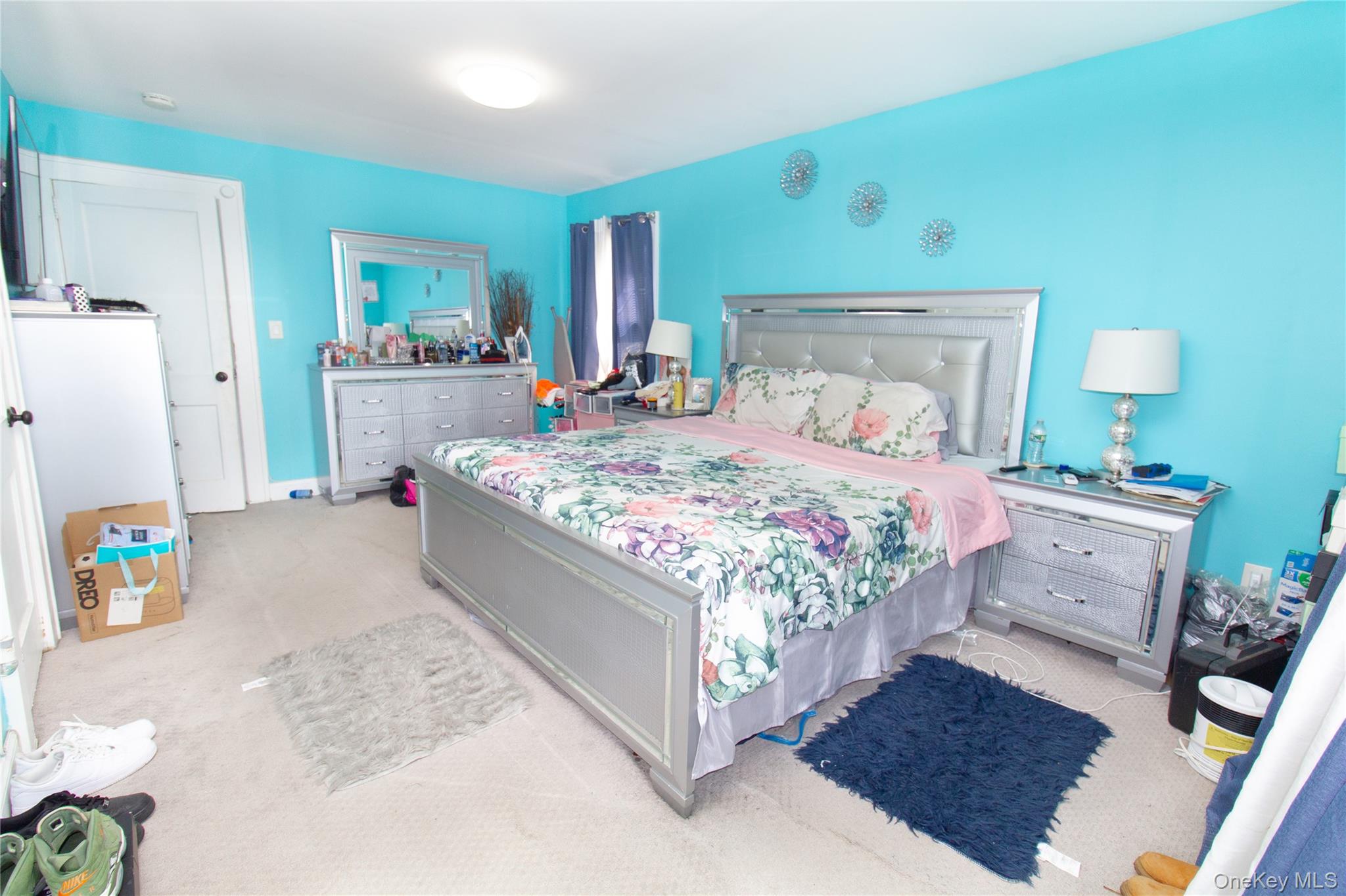 361 E Columbia Street, Hempstead, NY 11550