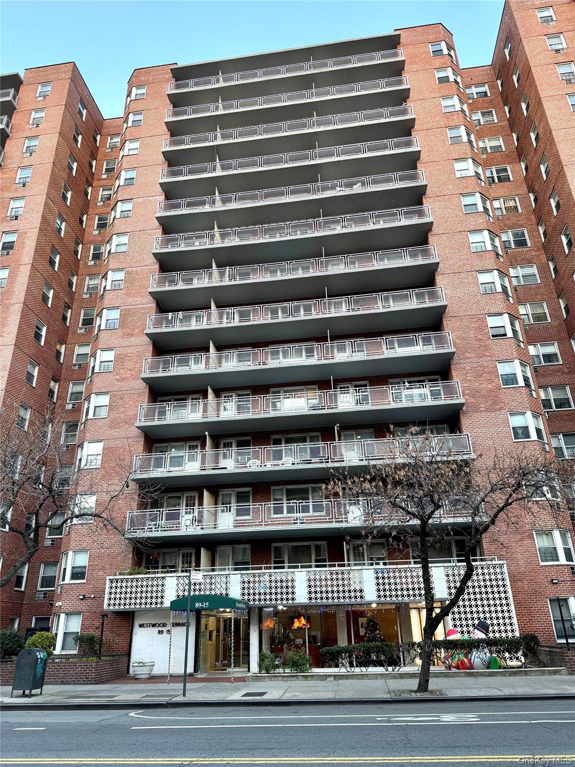 89-15 Parsons Boulevard # 9C, Jamaica, NY 11432