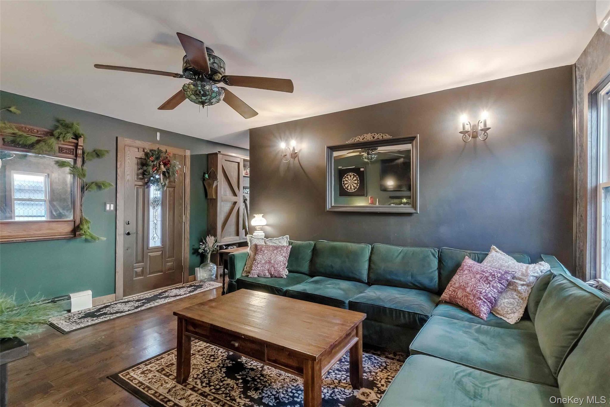 27 W 11th Road, Broad Channel, NY 11693