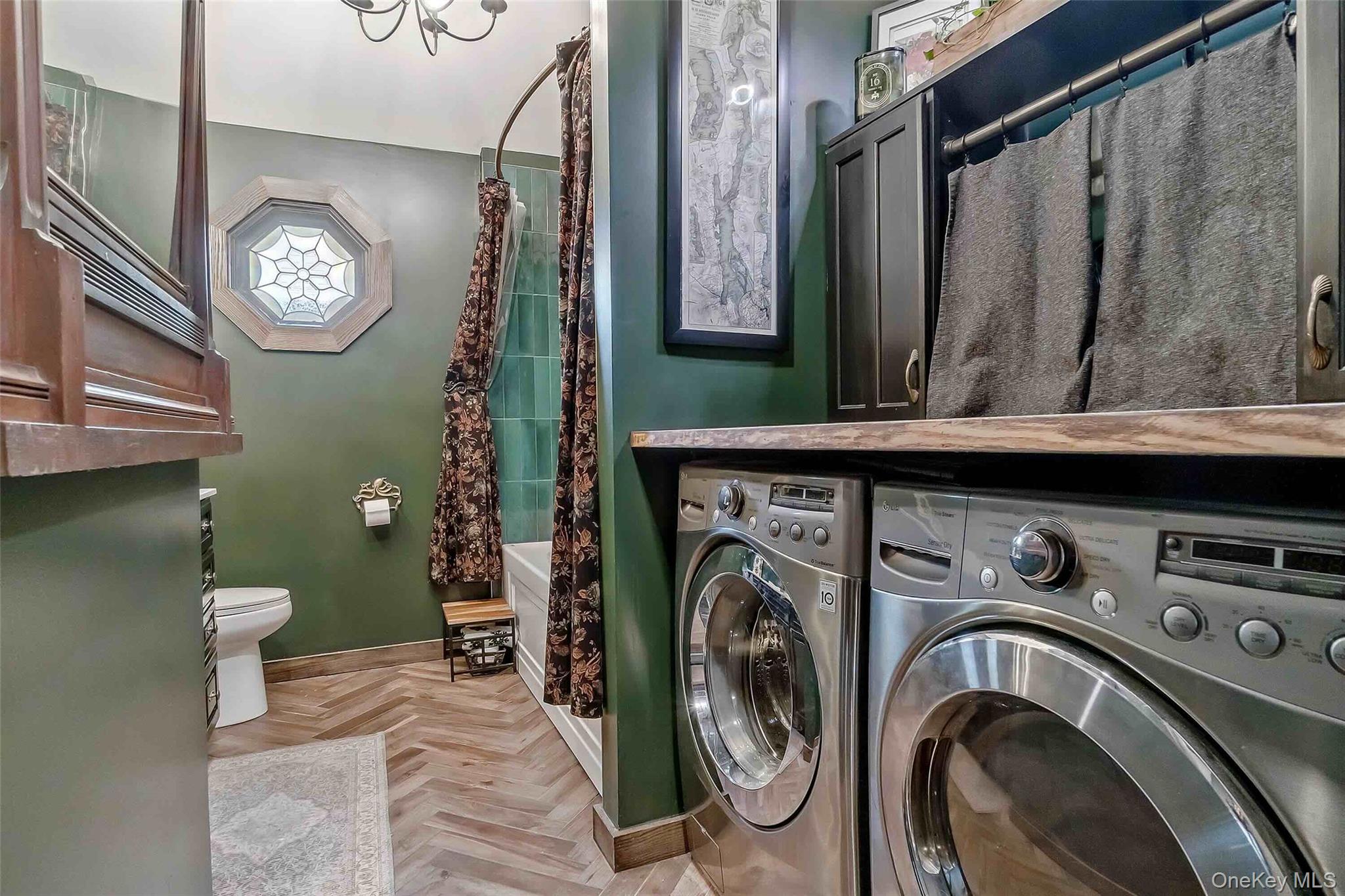 27 W 11th Road, Broad Channel, NY 11693