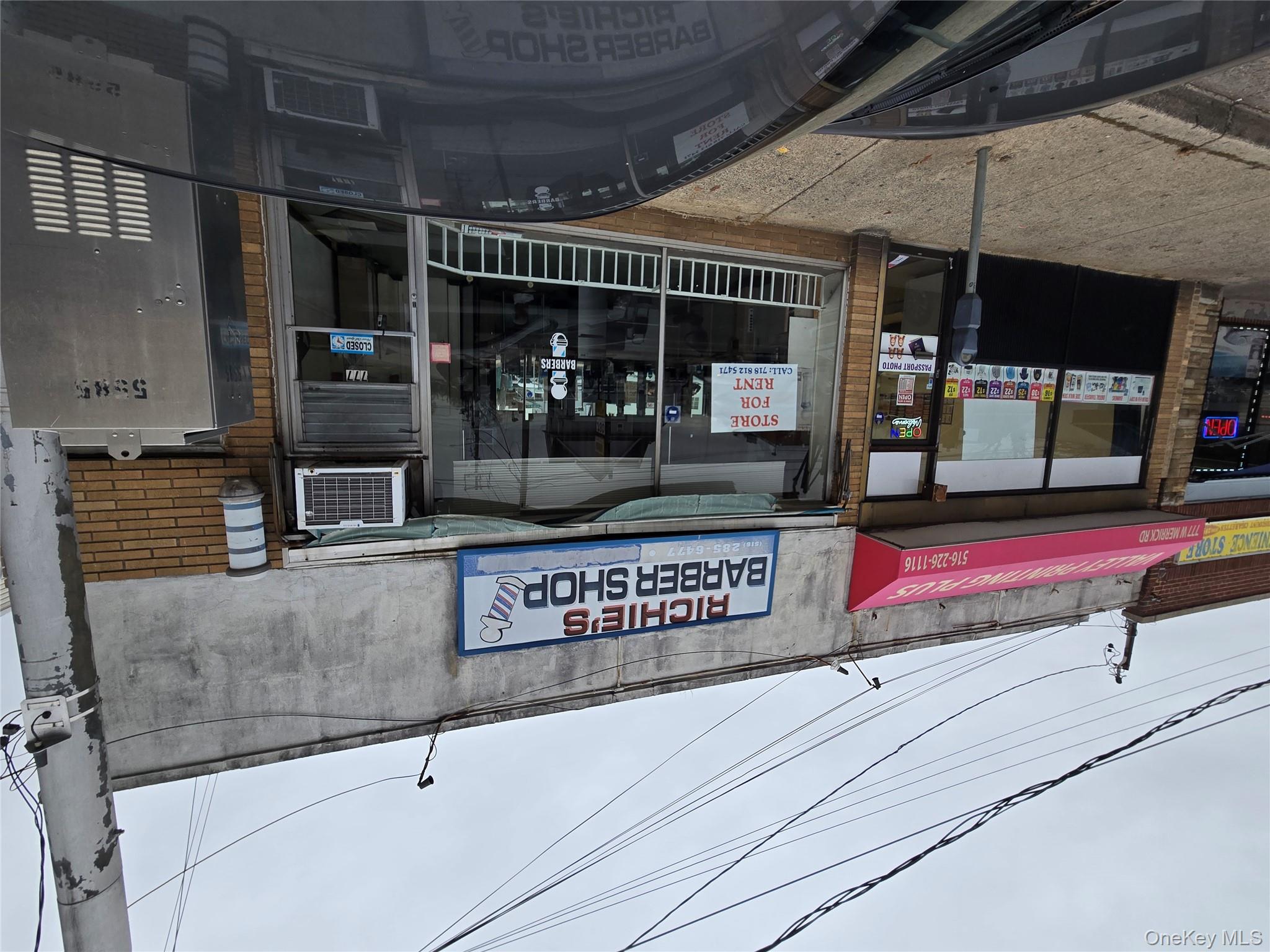 777 W Merrick Road, Valley Stream, NY 11580