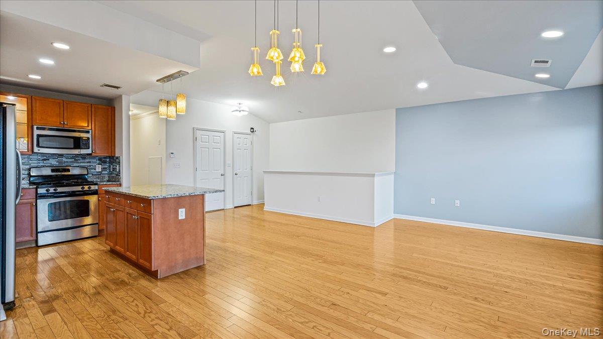 122-04 Powell Cove Boulevard # C, College Point, NY 11356