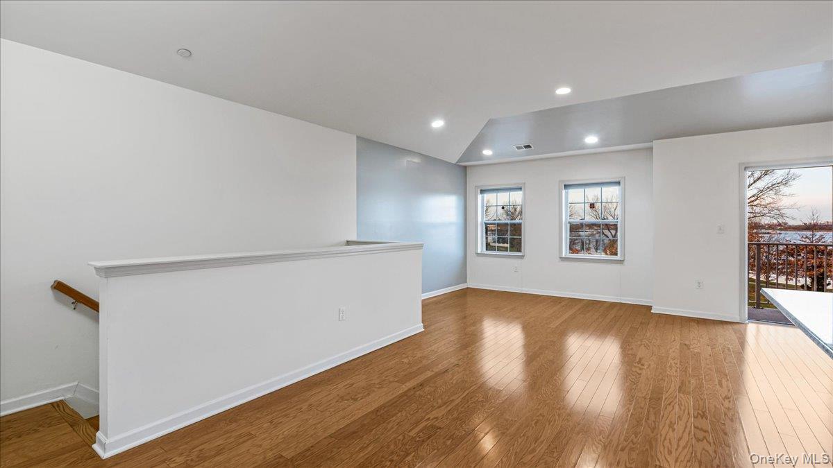 122-04 Powell Cove Boulevard # C, College Point, NY 11356