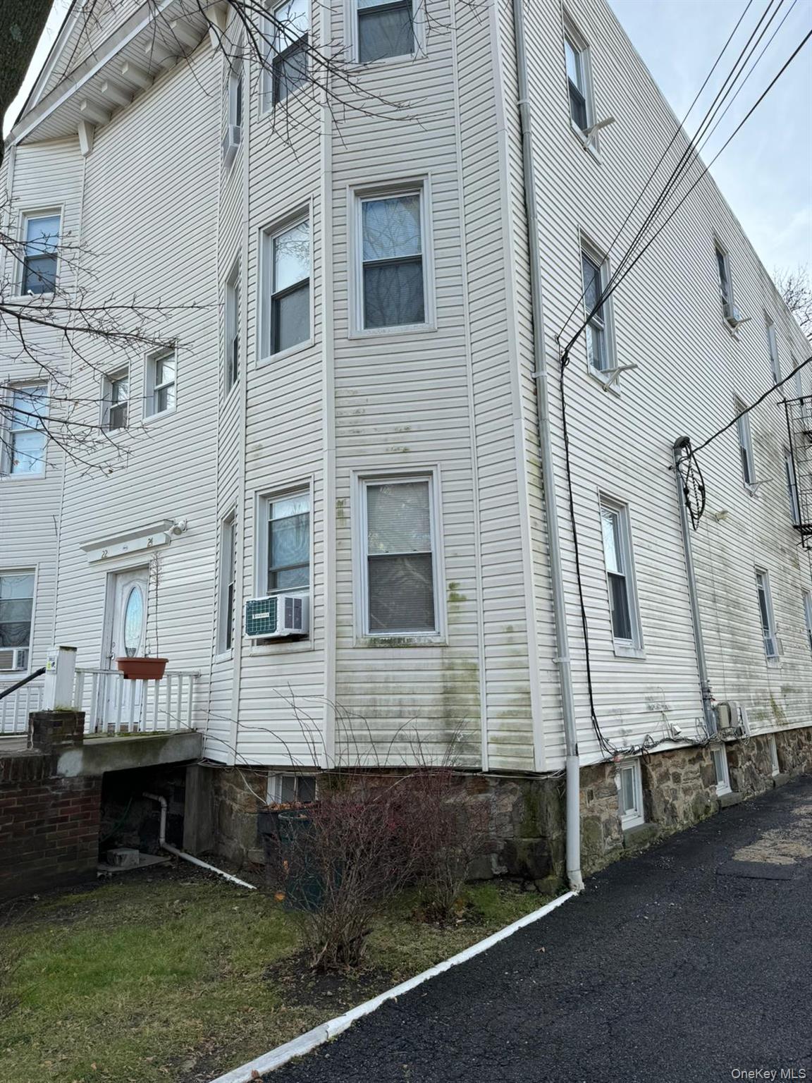 22 Clove Road # 24C, New Rochelle, NY 10801