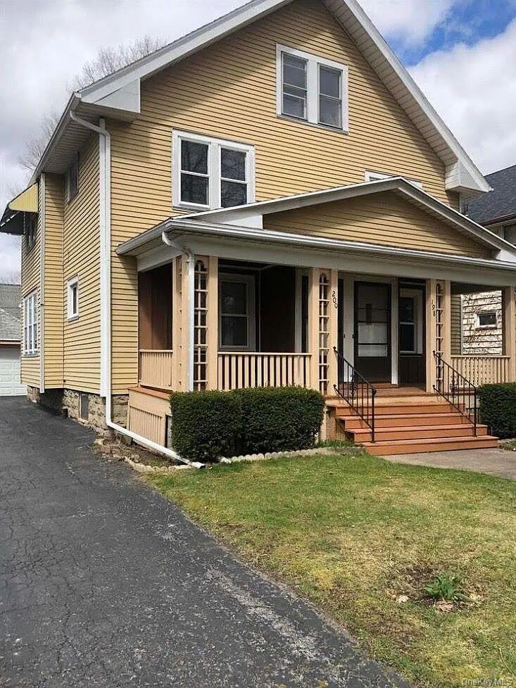 198 Knickerbocker Avenue, Rochester, NY 14615