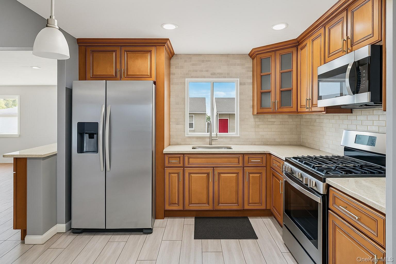 204A Broadway, Massapequa Park, NY 11762