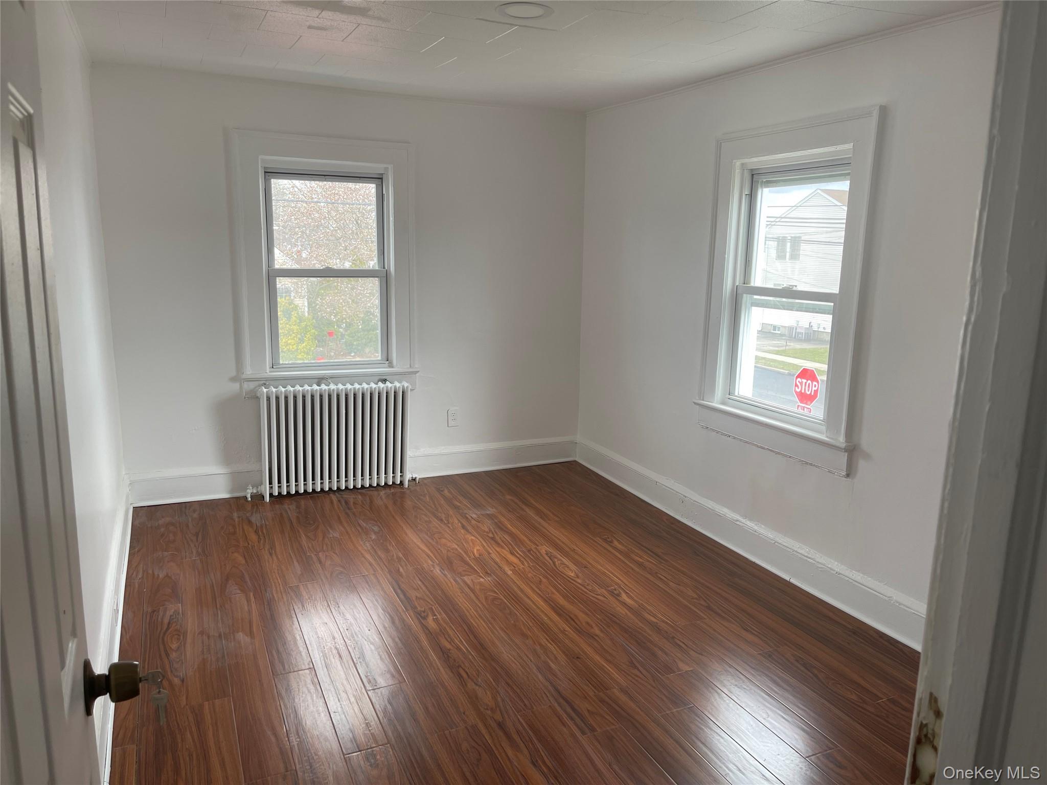 857 Garfield Street # 2nd Fl, Franklin Square, NY 11010