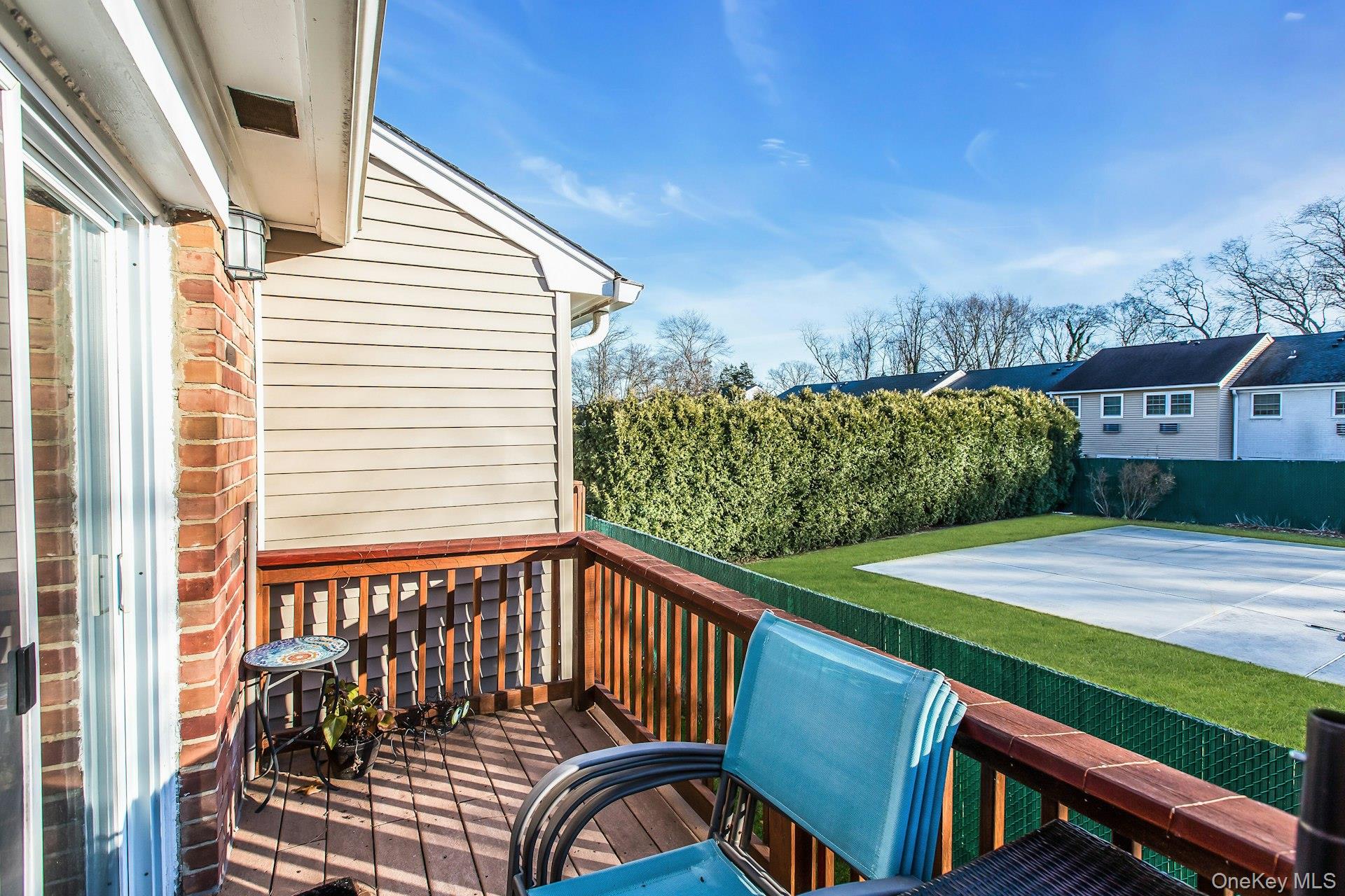 457 Village Drive # 457, Hauppauge, NY 11788