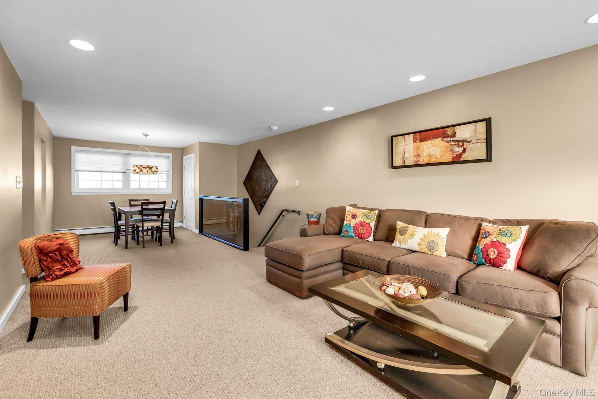 457 Village Drive # 457, Hauppauge, NY 11788