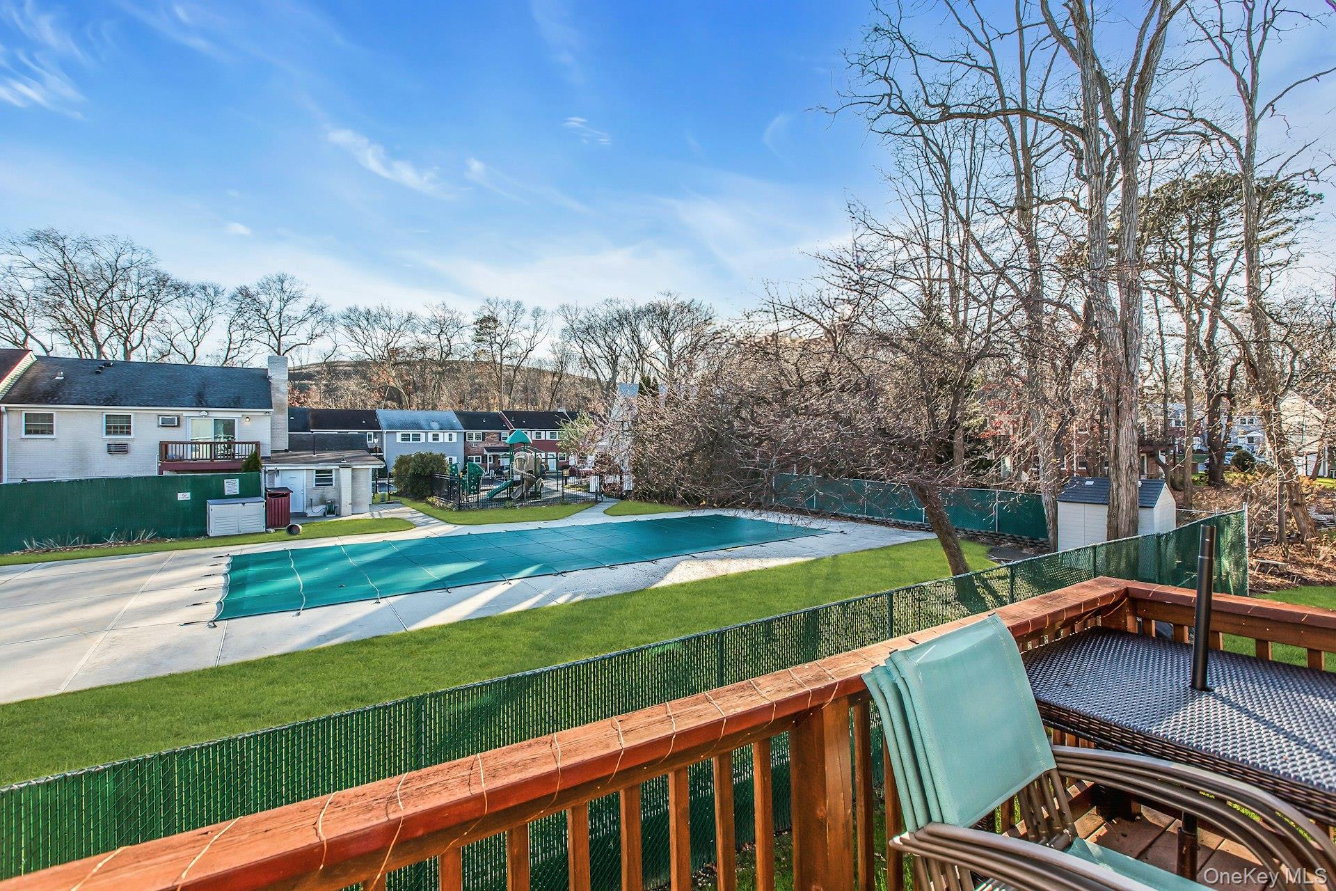 457 Village Drive # 457, Hauppauge, NY 11788