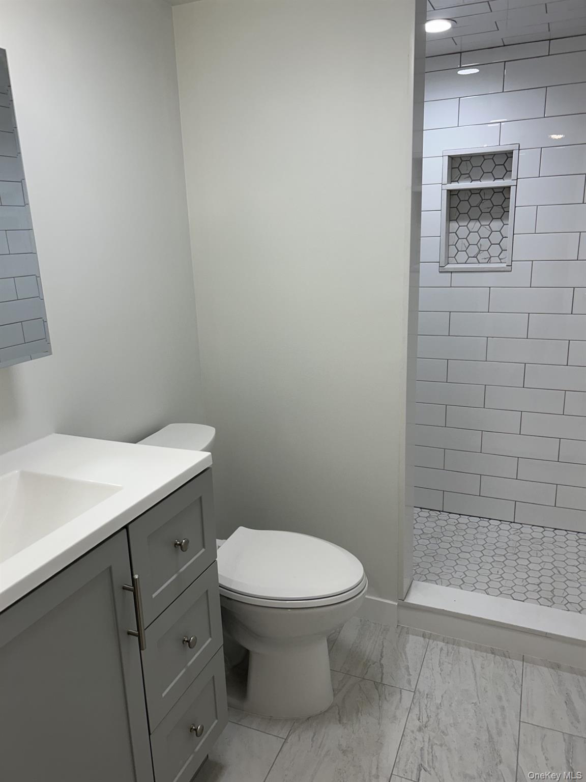 15 Maple Street # Lower Level, Dobbs Ferry, NY 10522