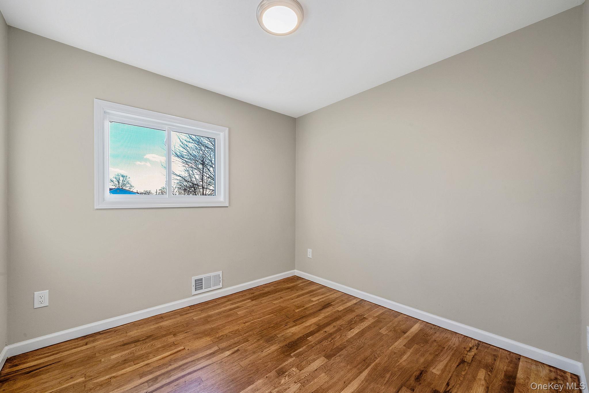 3 Bellrose Avenue, Centereach, NY 11720