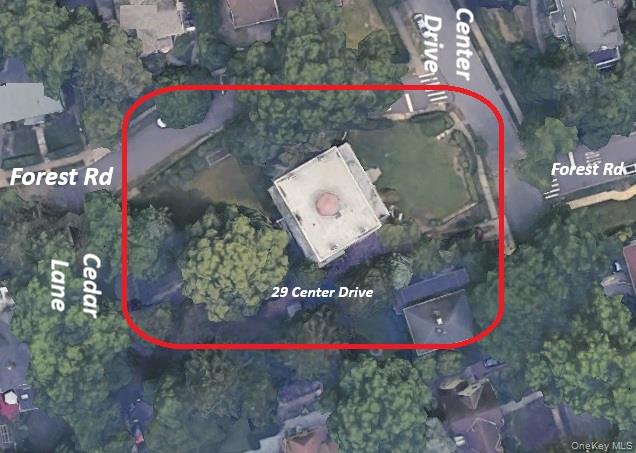 29 Center Drive, Douglaston, NY 11363