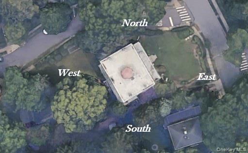 29 Center Drive, Douglaston, NY 11363