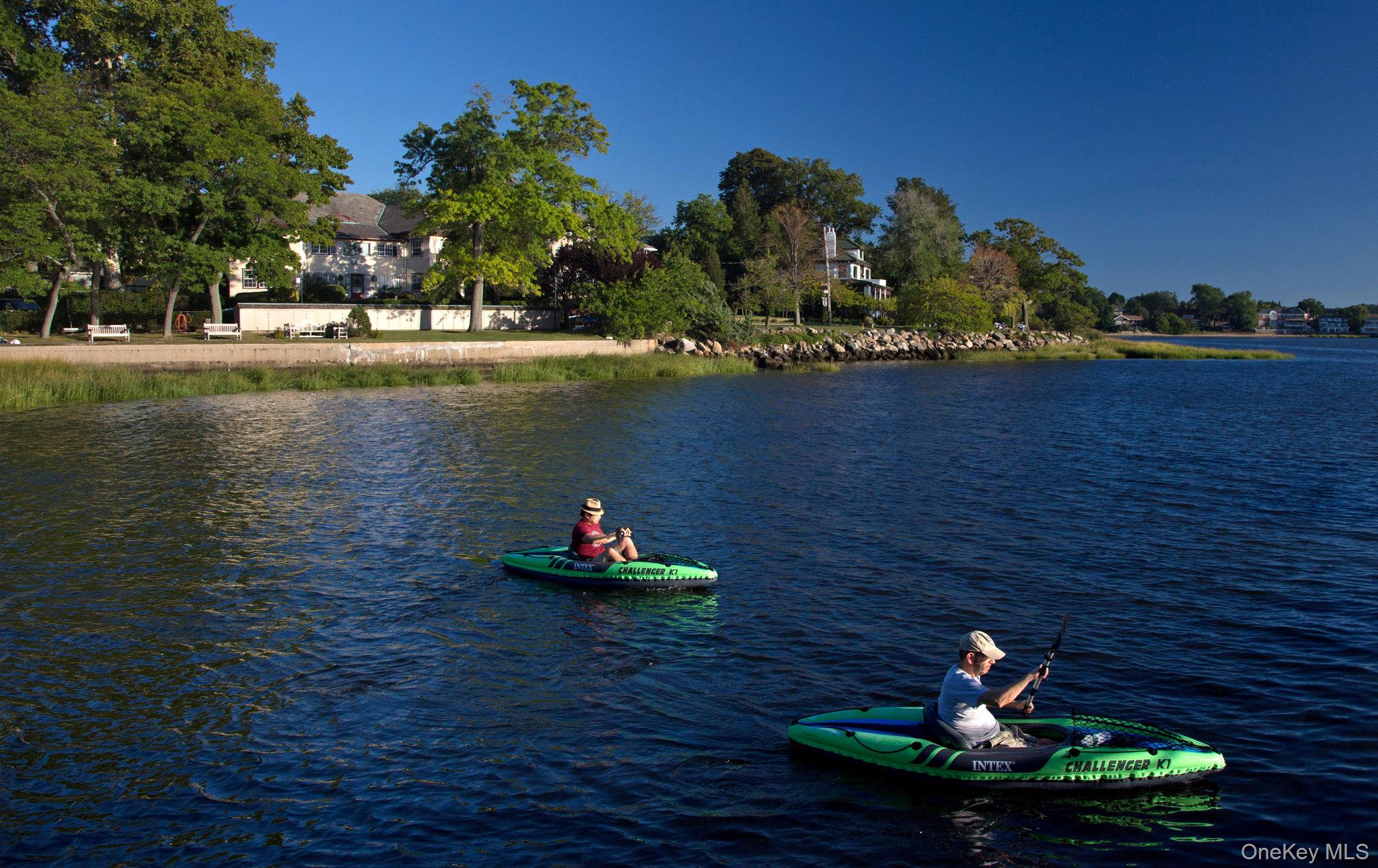 29 Center Drive, Douglaston, NY 11363