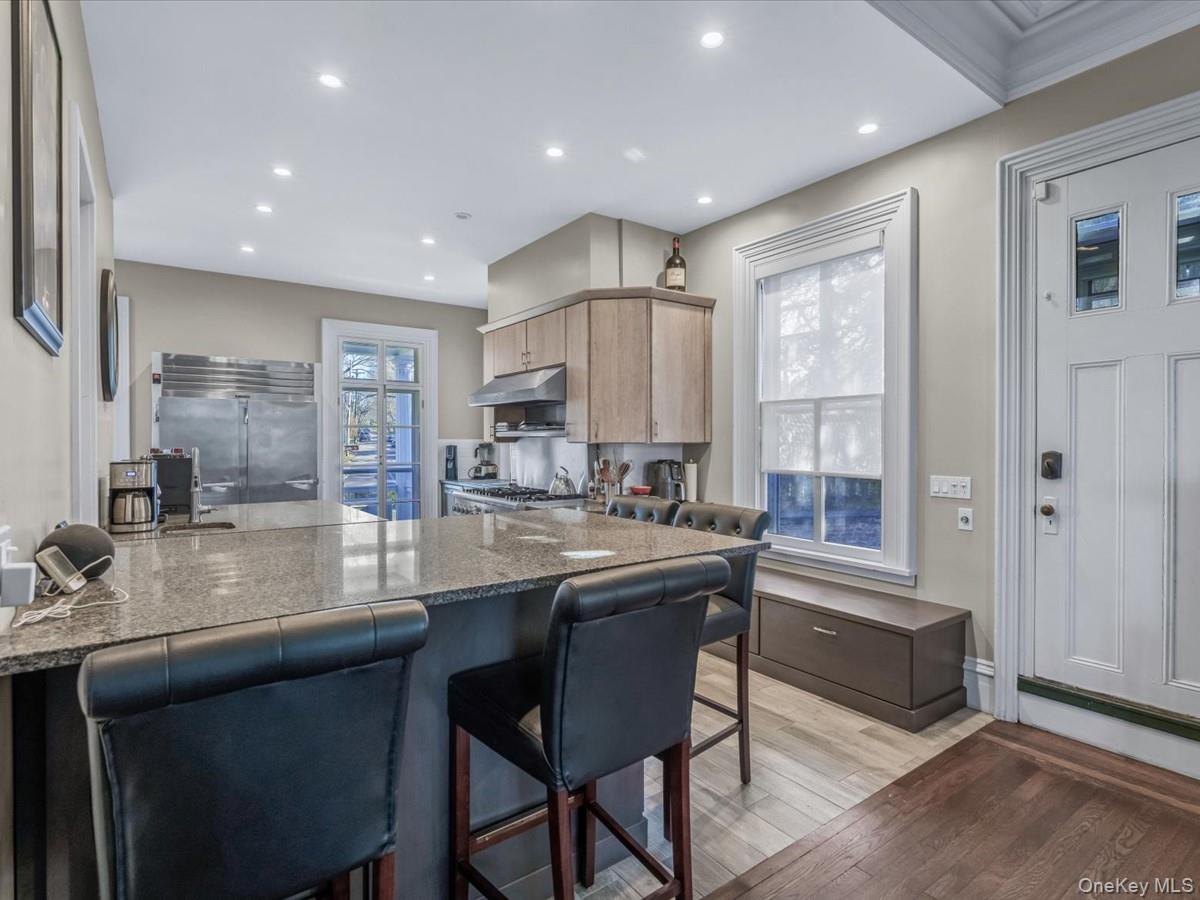 29 Center Drive, Douglaston, NY 11363