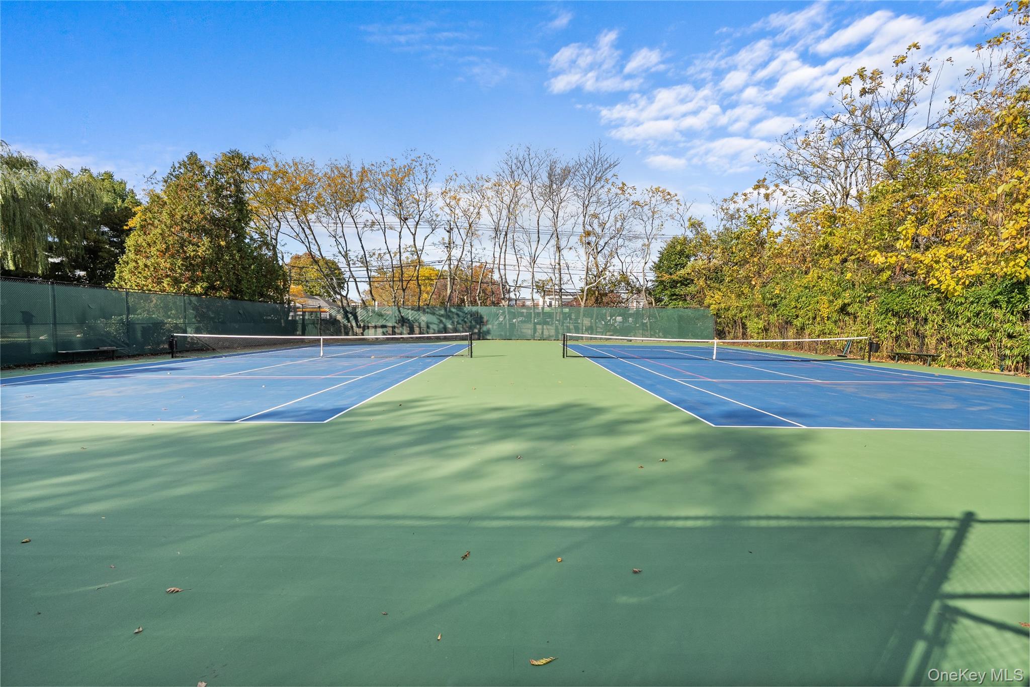 21 Doral Lane, Bay Shore, NY 11706