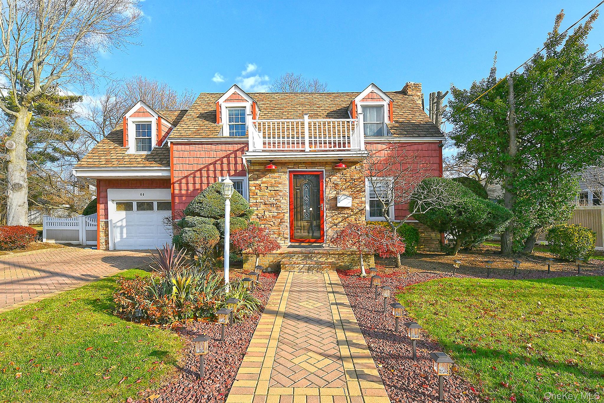 60 Connecticut Avenue, Freeport, NY 11520