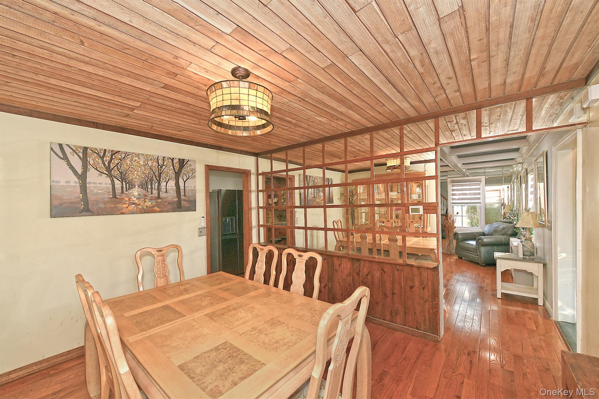 60 Connecticut Avenue, Freeport, NY 11520