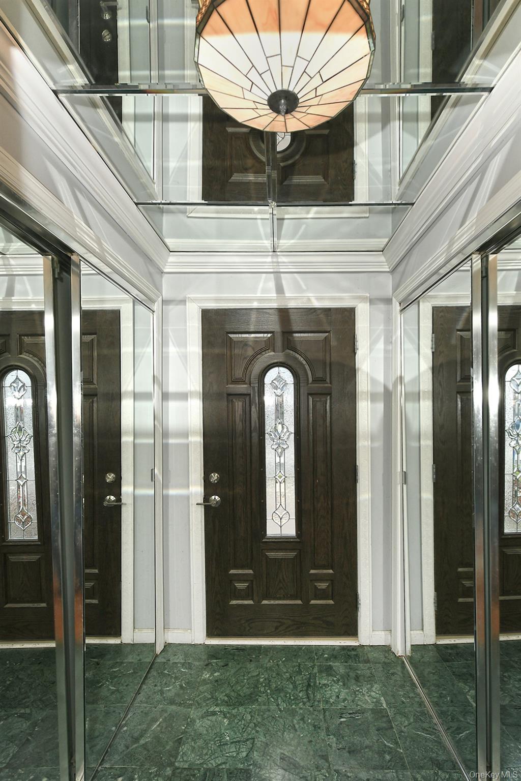 60 Connecticut Avenue, Freeport, NY 11520