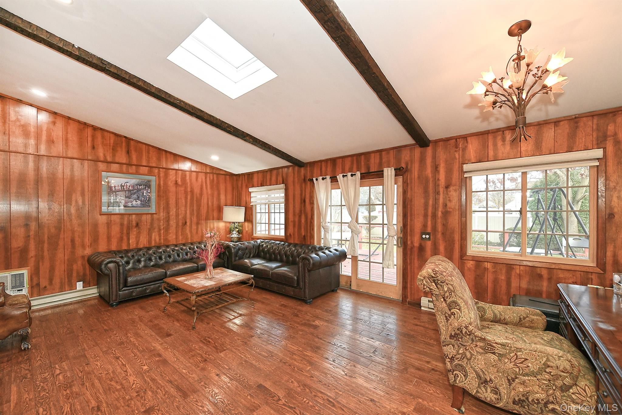 60 Connecticut Avenue, Freeport, NY 11520