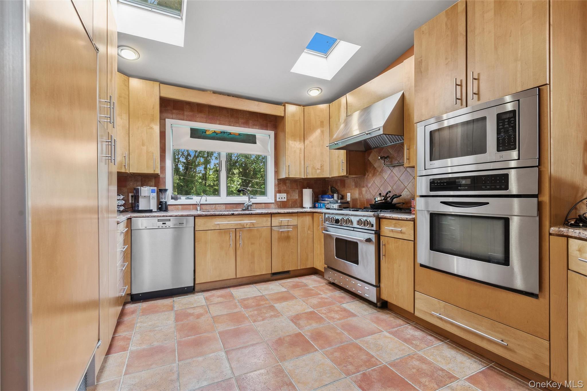 17 Downer Place, Sag Harbor, NY 11963