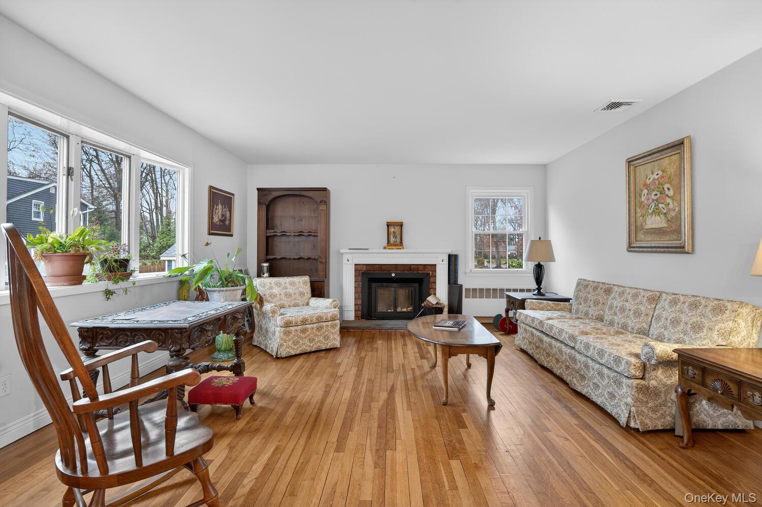 1 Tracy Drive, Huntington, NY 11743