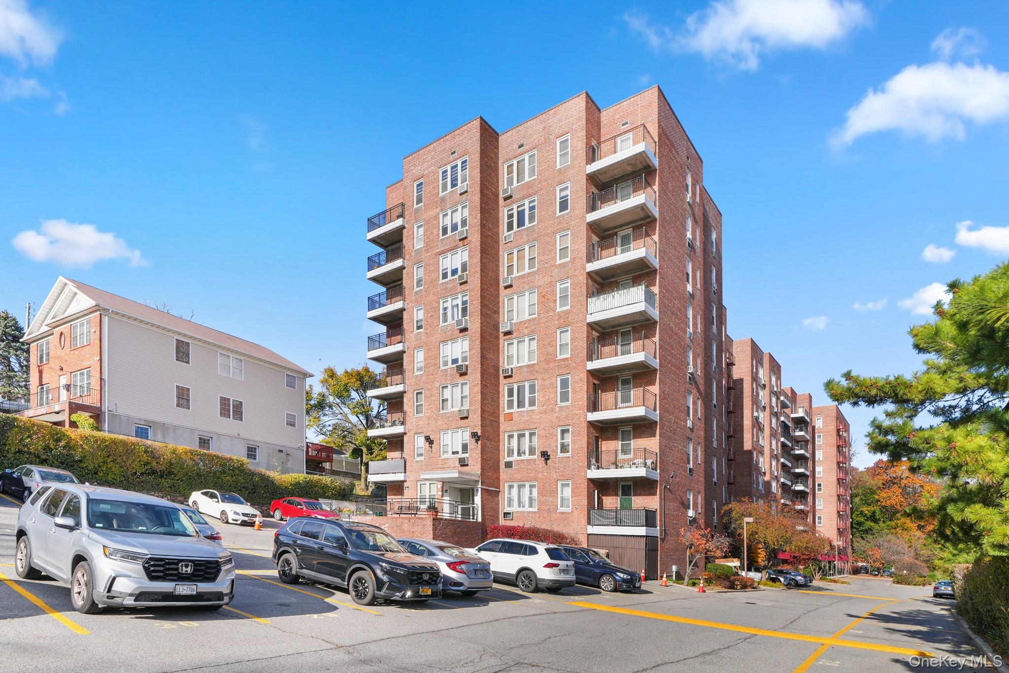 245 Rumsey Rd # 2X, Yonkers, NY 10701