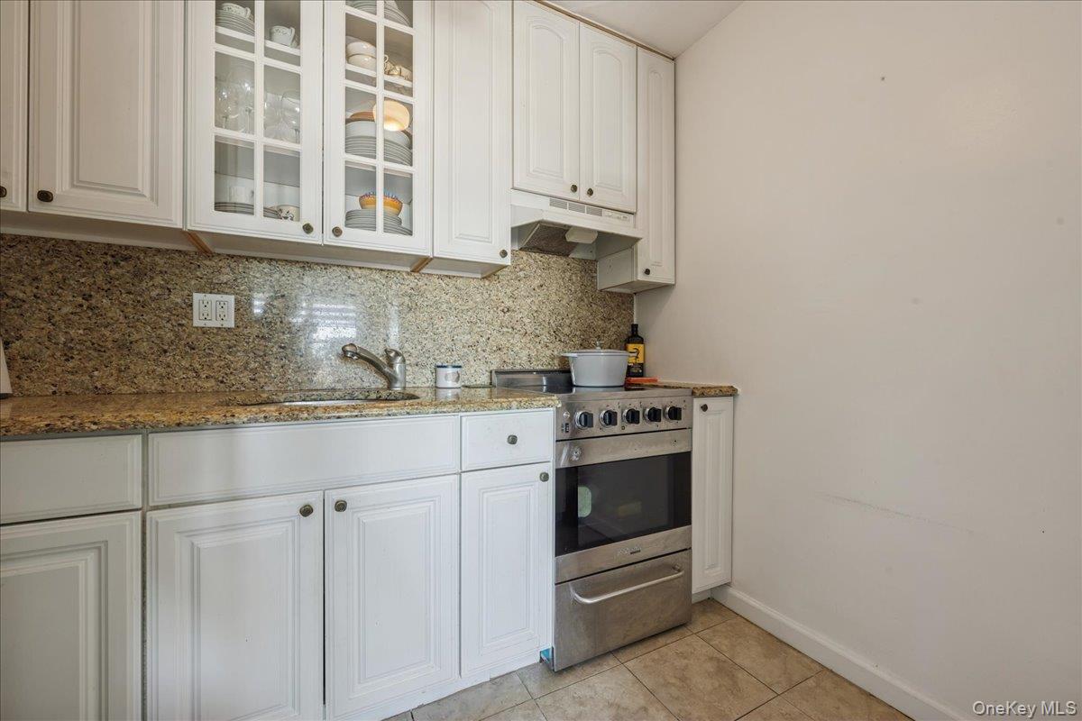 855 E Broadway # 4G, Long Beach, NY 11561