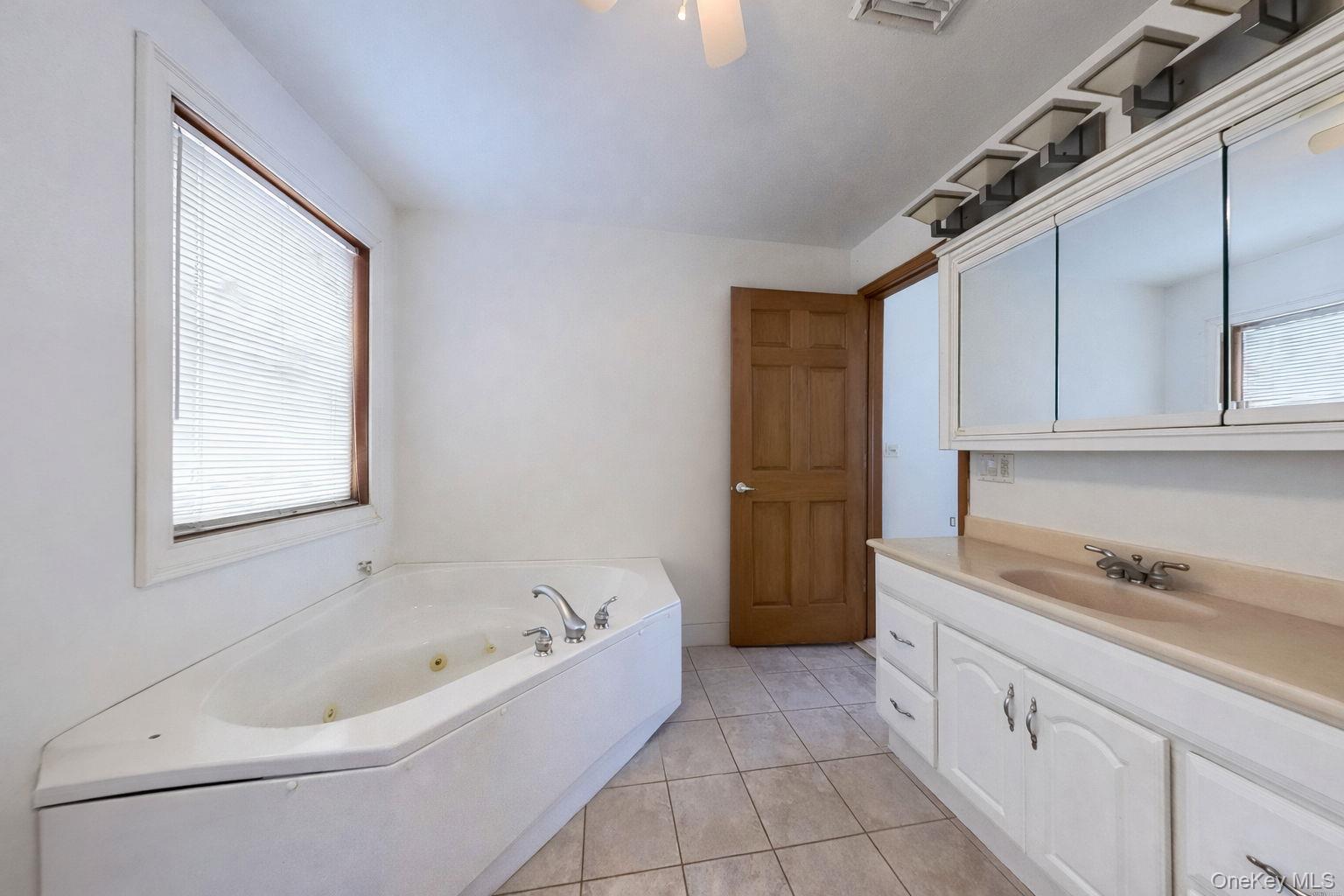 145 N Fostertown Drive, Newburgh, NY 12550