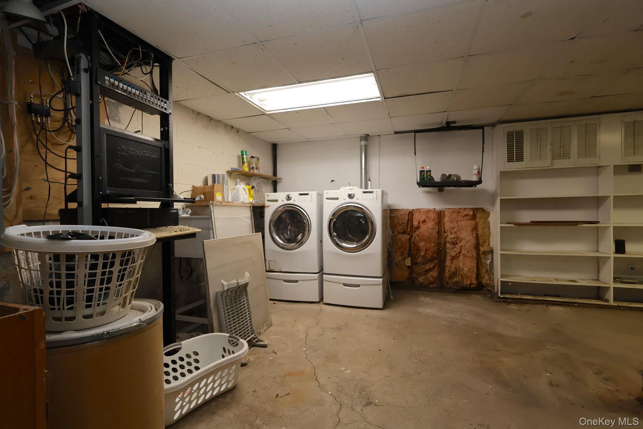 145 N Fostertown Drive, Newburgh, NY 12550