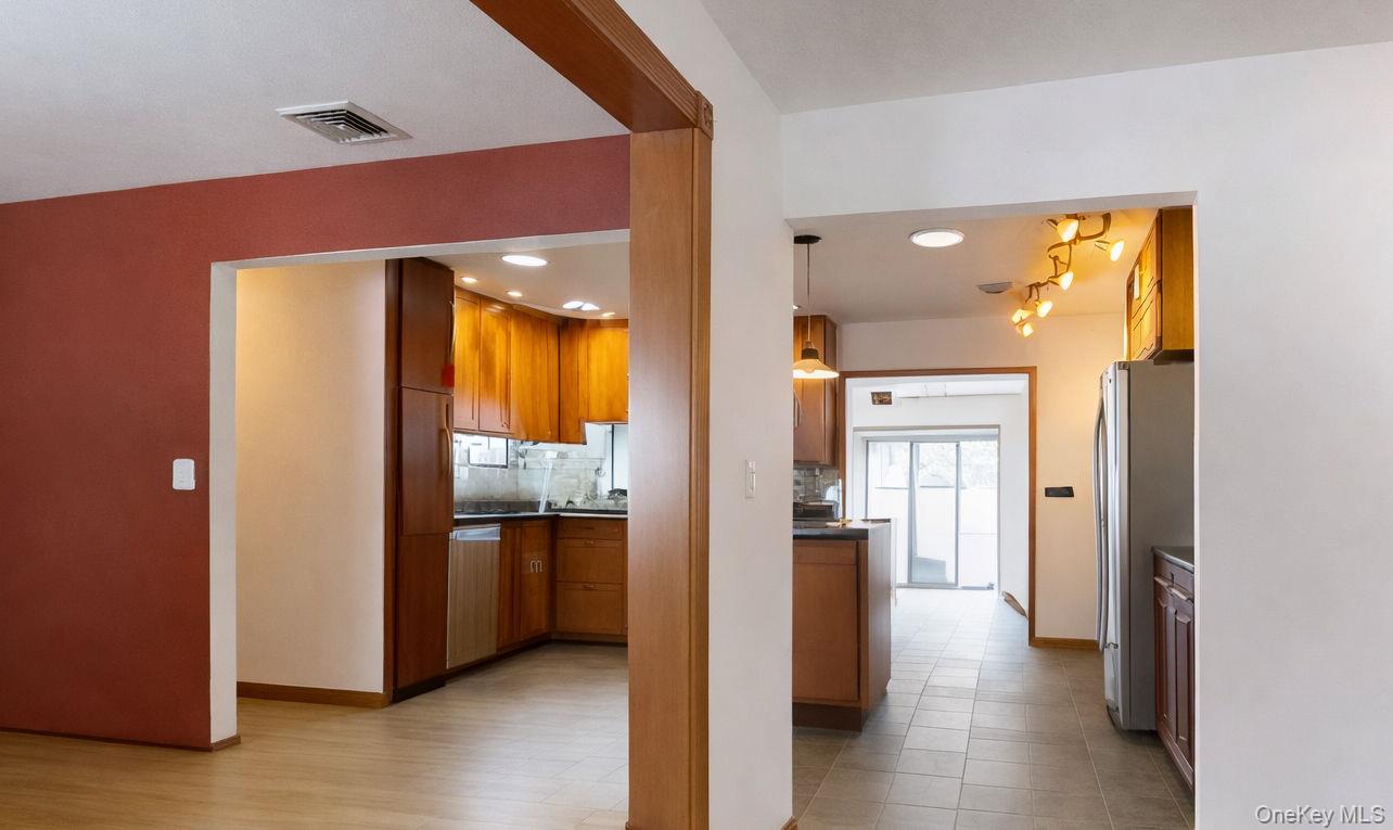 145 N Fostertown Drive, Newburgh, NY 12550