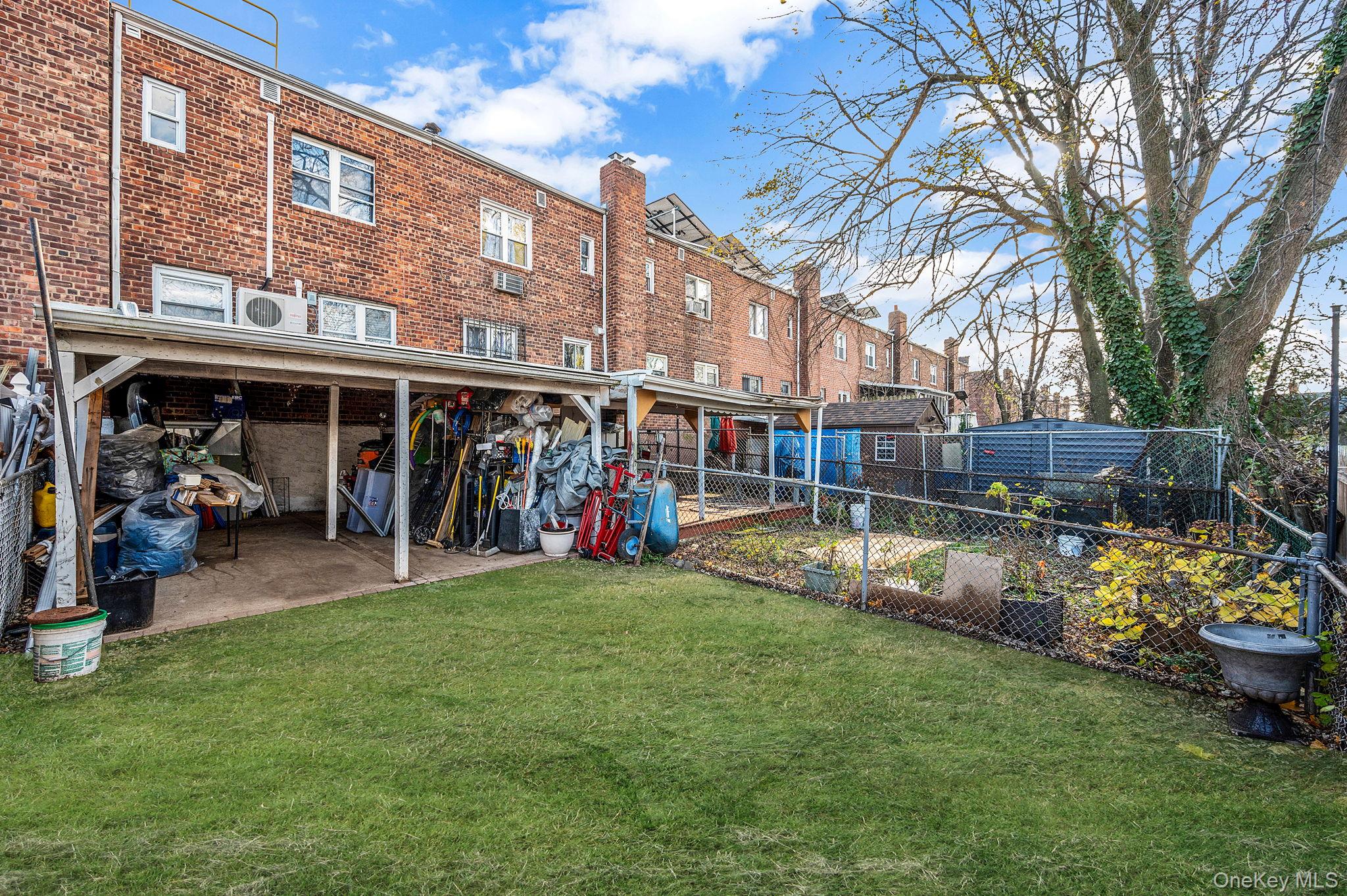 17949 Eveleth Road, Springfield Gardens, NY 11434