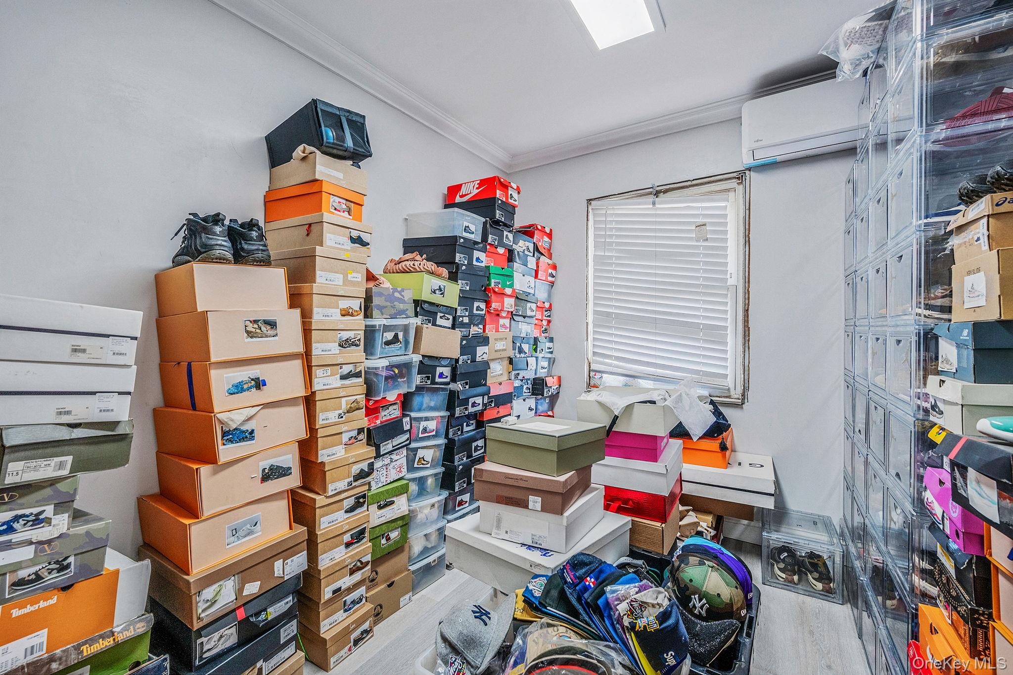 17949 Eveleth Road, Springfield Gardens, NY 11434