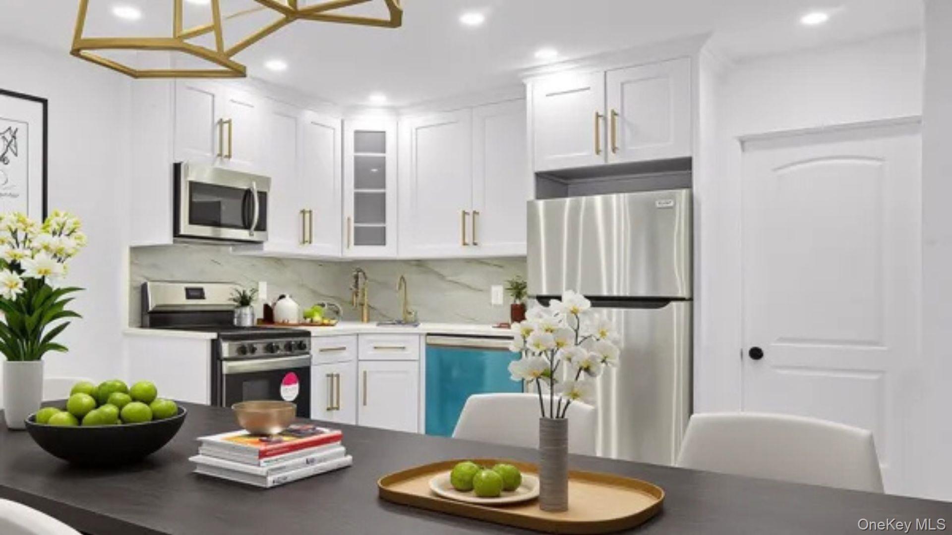 4518 Richardson Avenue, Bronx, NY 10470