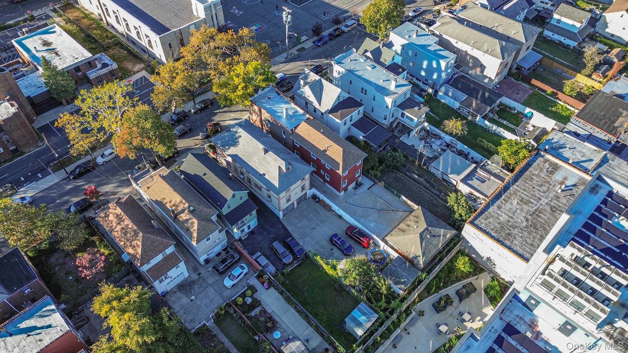 4518 Richardson Avenue, Bronx, NY 10470