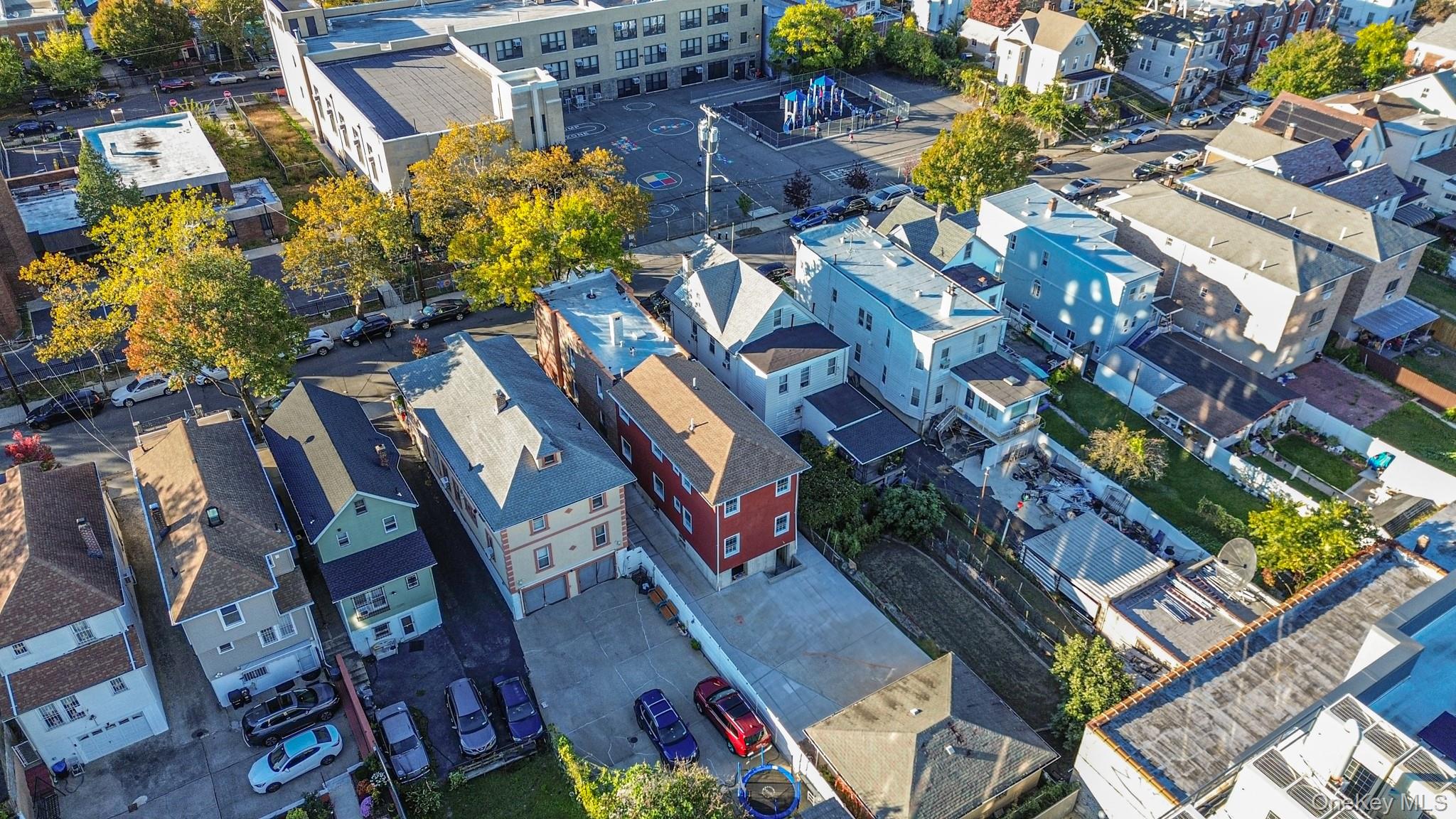 4518 Richardson Avenue, Bronx, NY 10470