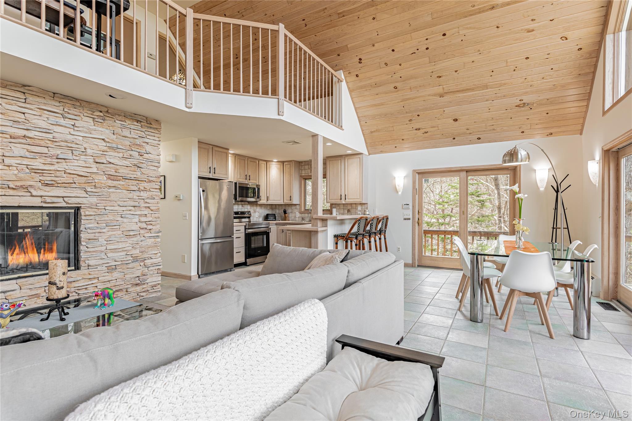 461 Route 199, Red Hook, NY 12571