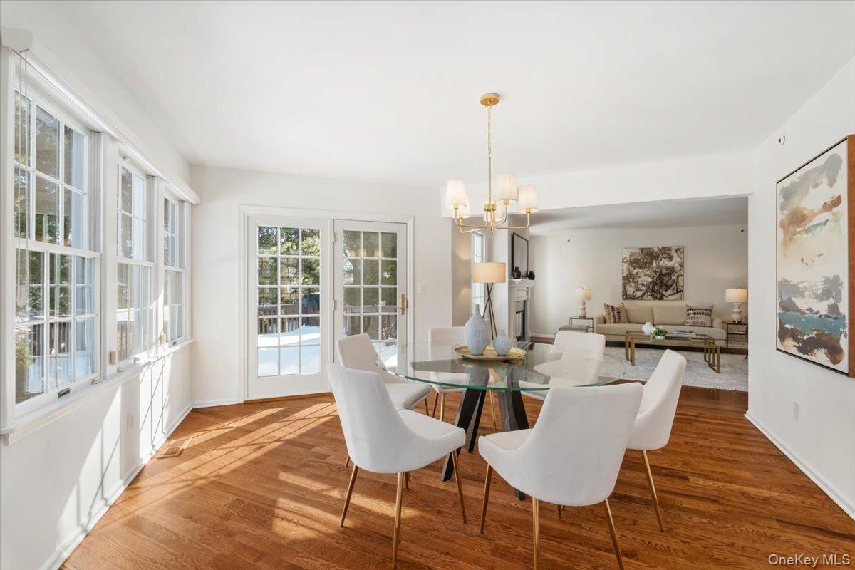 39 Alex Drive, White Plains, NY 10605